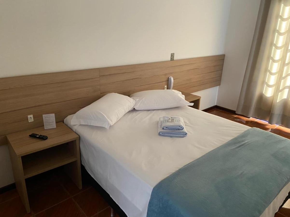 Hotel Confort Mafra Buitenkant foto